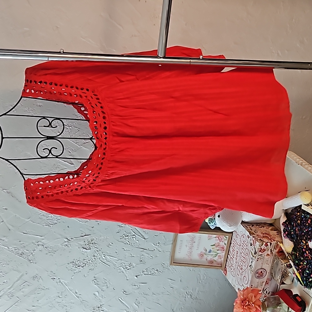 Lane Bryant red cotton top. Size 18.
